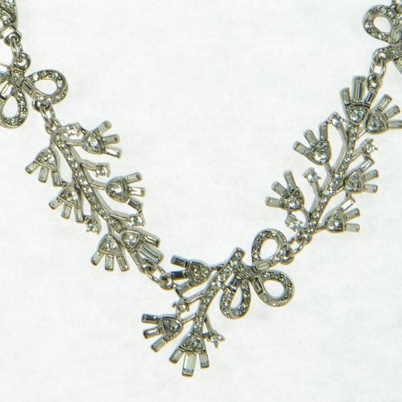 Oscar de la Renta Baguette Crystal Silver Necklace - Picture 2 of 8